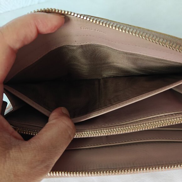 MIU MIU Crocodile-embossed Leather Zip Around Wallet Beige - Picture 4 of 15